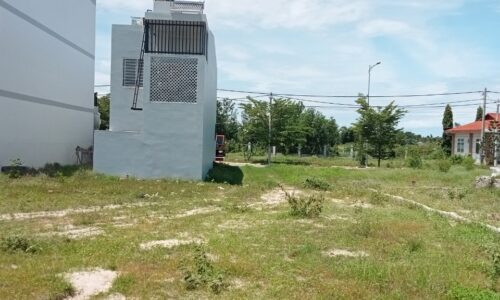 Bán lô đất đường nhựa nội bộ khu dân cư dâu tằm thị xã lagi , bình thuận